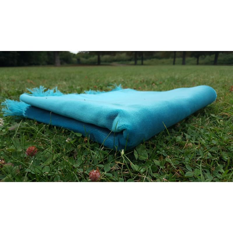 Tapis de Prière Velours Luxe couleur unie - BLEU TURQUOISE disponible chez Al - imen